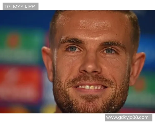 运球能力较弱的足球明星盘点 他们如何弥补这一短板成就伟大职业